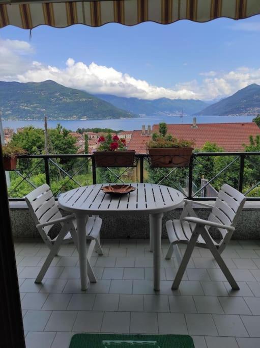 Appartamento Vista Lago Germignaga Extérieur photo